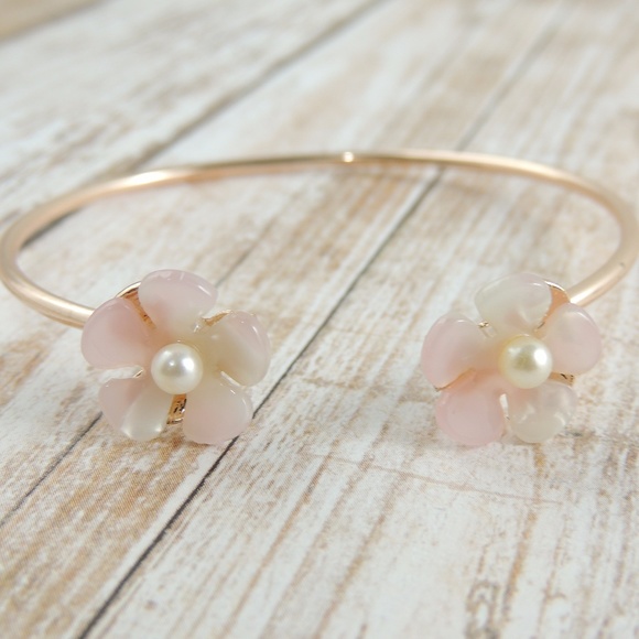 Jewelry - Flower Cuff Bracelet